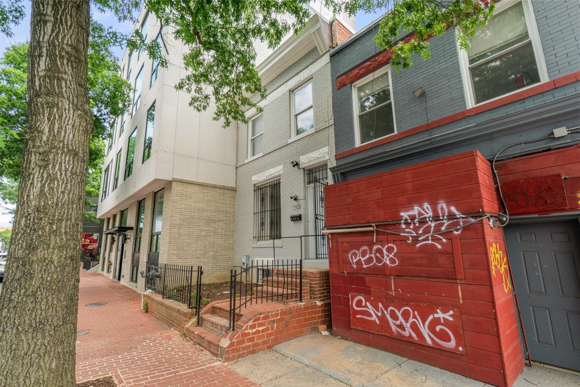 Close To Howard University , Unit #2 ワシントン エクステリア 写真